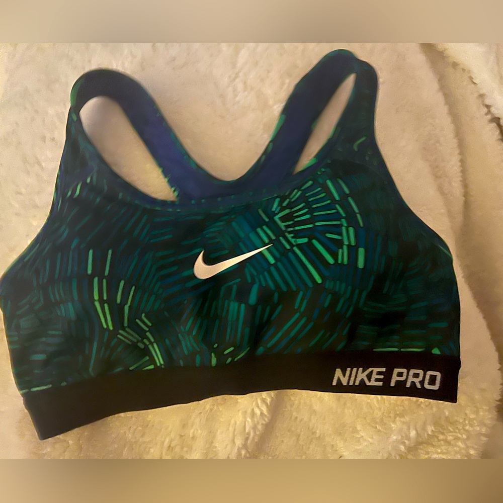 Nike Pro Dri-Fit Sports Bra